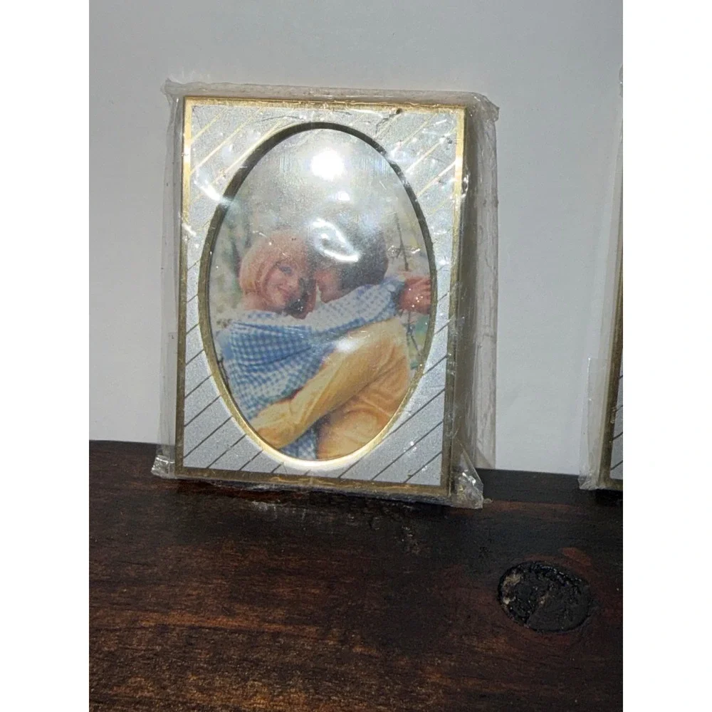 Vintage Miniature Picture Frames‎ Set of 2 Gold Silver Tone 2x2.5 Sealed